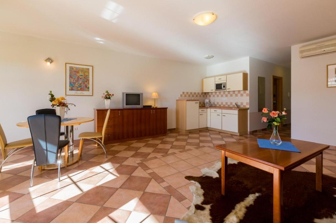 Villa Barbara تْسْغيكفانِتْسا الغرفة الصورة