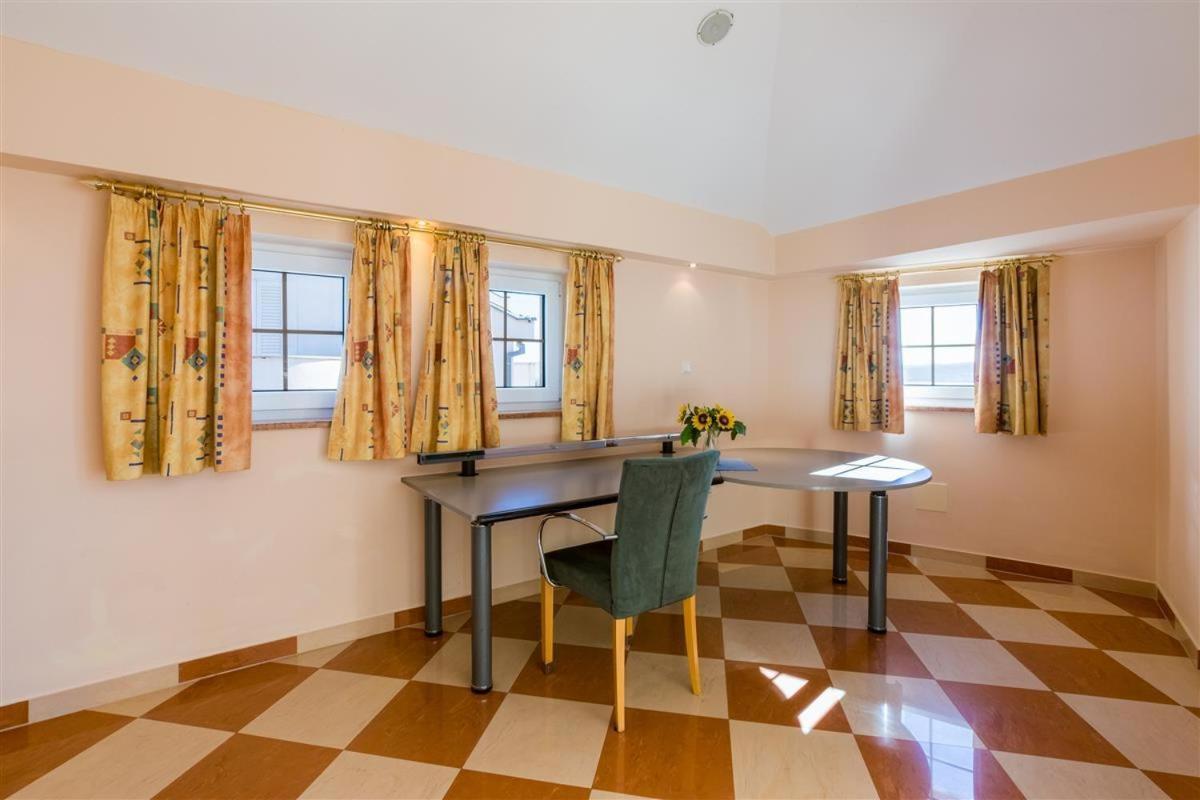Villa Barbara تْسْغيكفانِتْسا الغرفة الصورة